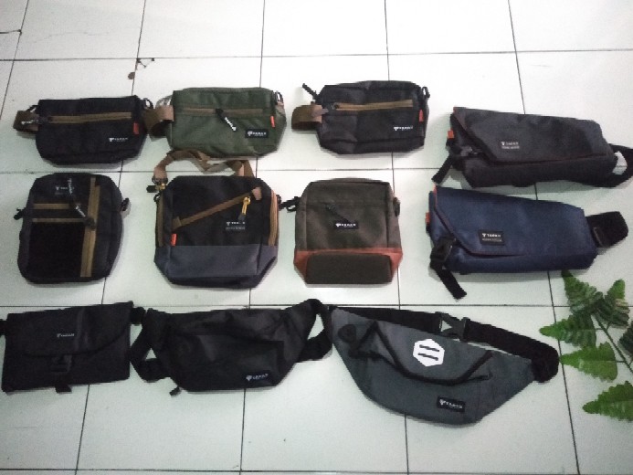 Tapaxco Tas Selempang Joy Unisex Cordura 3 Saku - Foto ulasan pembeli