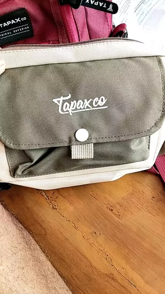 TAPAXCO Tas Selempang Pouch slingbag Tapax shecker unisex pria/wanita - Foto ulasan pembeli