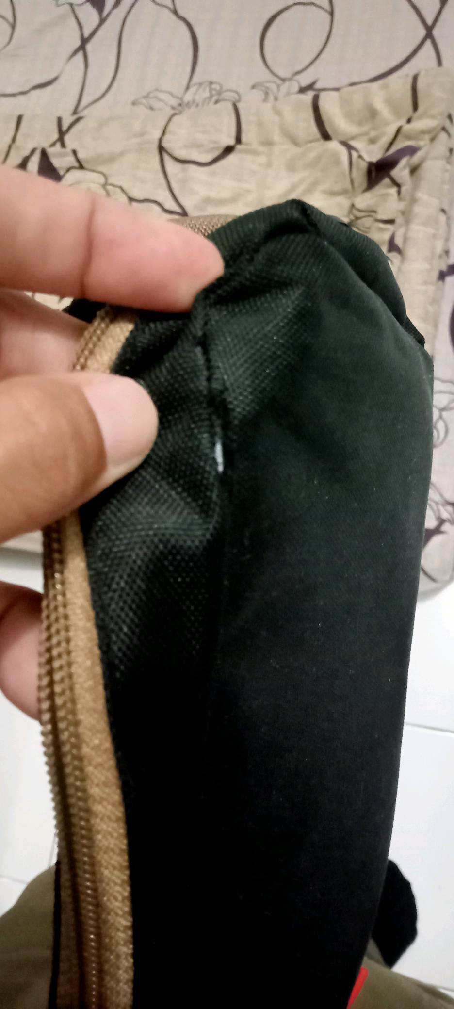 TAPAXCO Tas Selempang Pouch slingbag Tapax shecker unisex pria/wanita - Foto ulasan pembeli