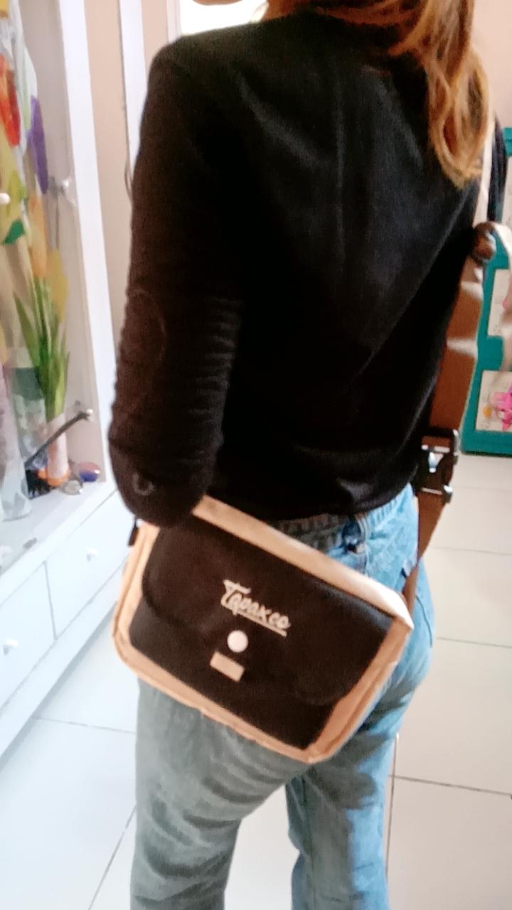 TAPAXCO Tas Selempang Pouch slingbag Tapax shecker unisex pria/wanita - Foto ulasan pembeli