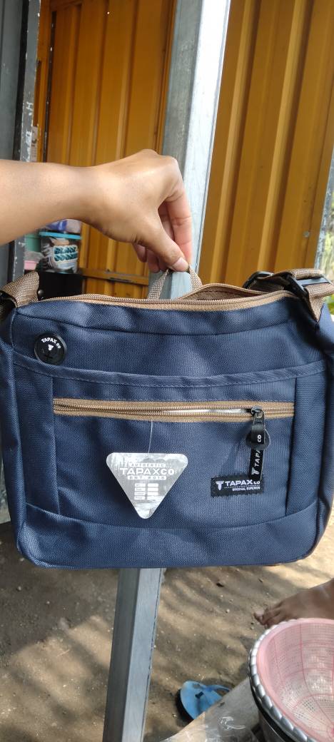 TAPAXCO-Tas Selempang slingbag Big Stam Tapax - Foto ulasan pembeli
