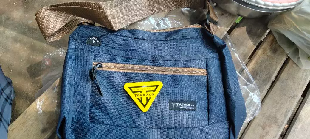 TAPAXCO-Tas Selempang slingbag Big Stam Tapax - Foto ulasan pembeli