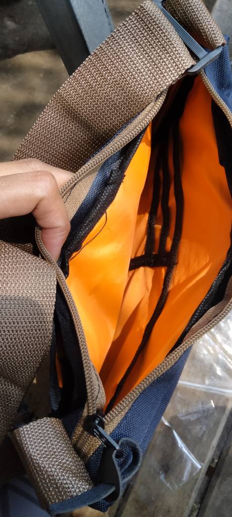 TAPAXCO-Tas Selempang slingbag Big Stam Tapax - Foto ulasan pembeli