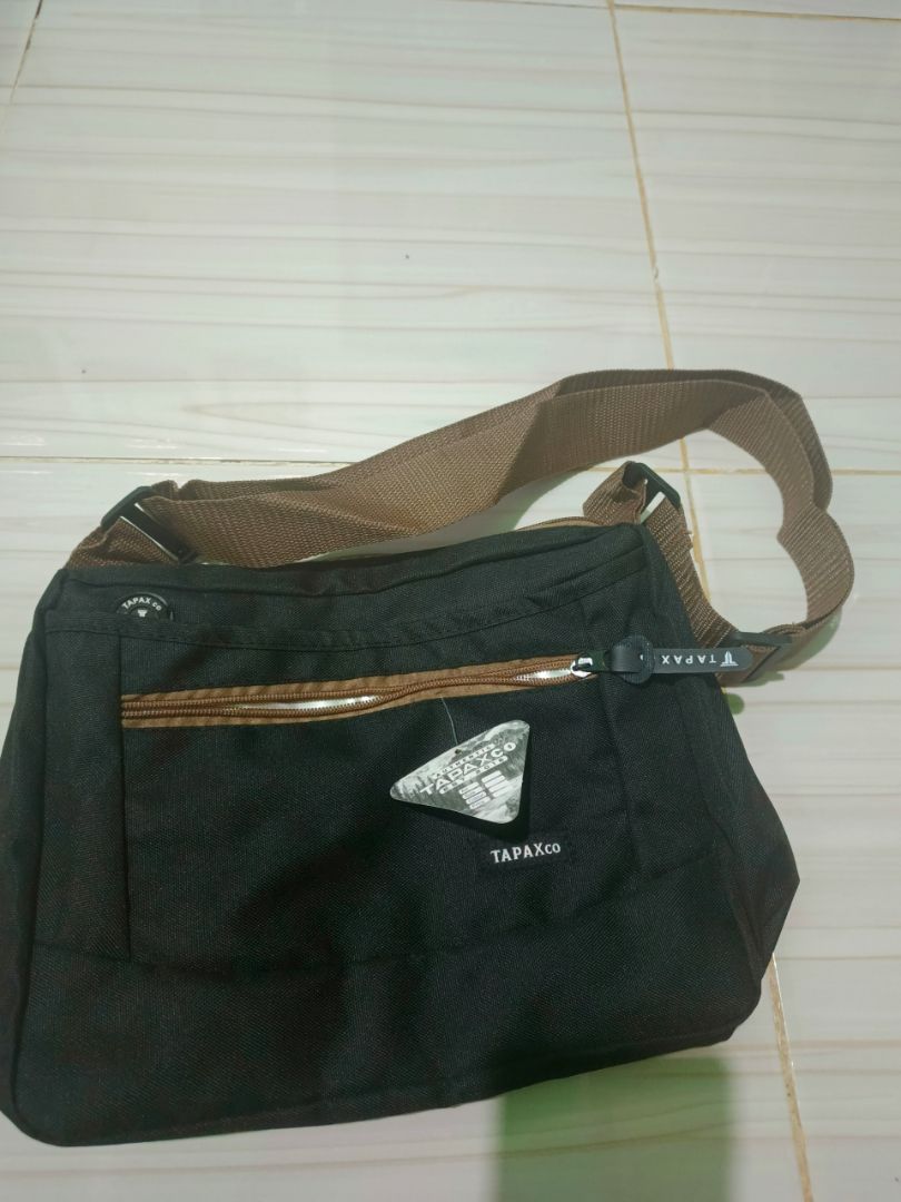 TAPAXCO-Tas Selempang slingbag Big Stam Tapax - Foto ulasan pembeli