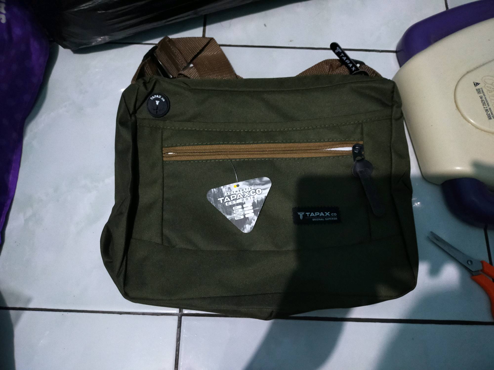 TAPAXCO-Tas Selempang slingbag Big Stam Tapax - Foto ulasan pembeli