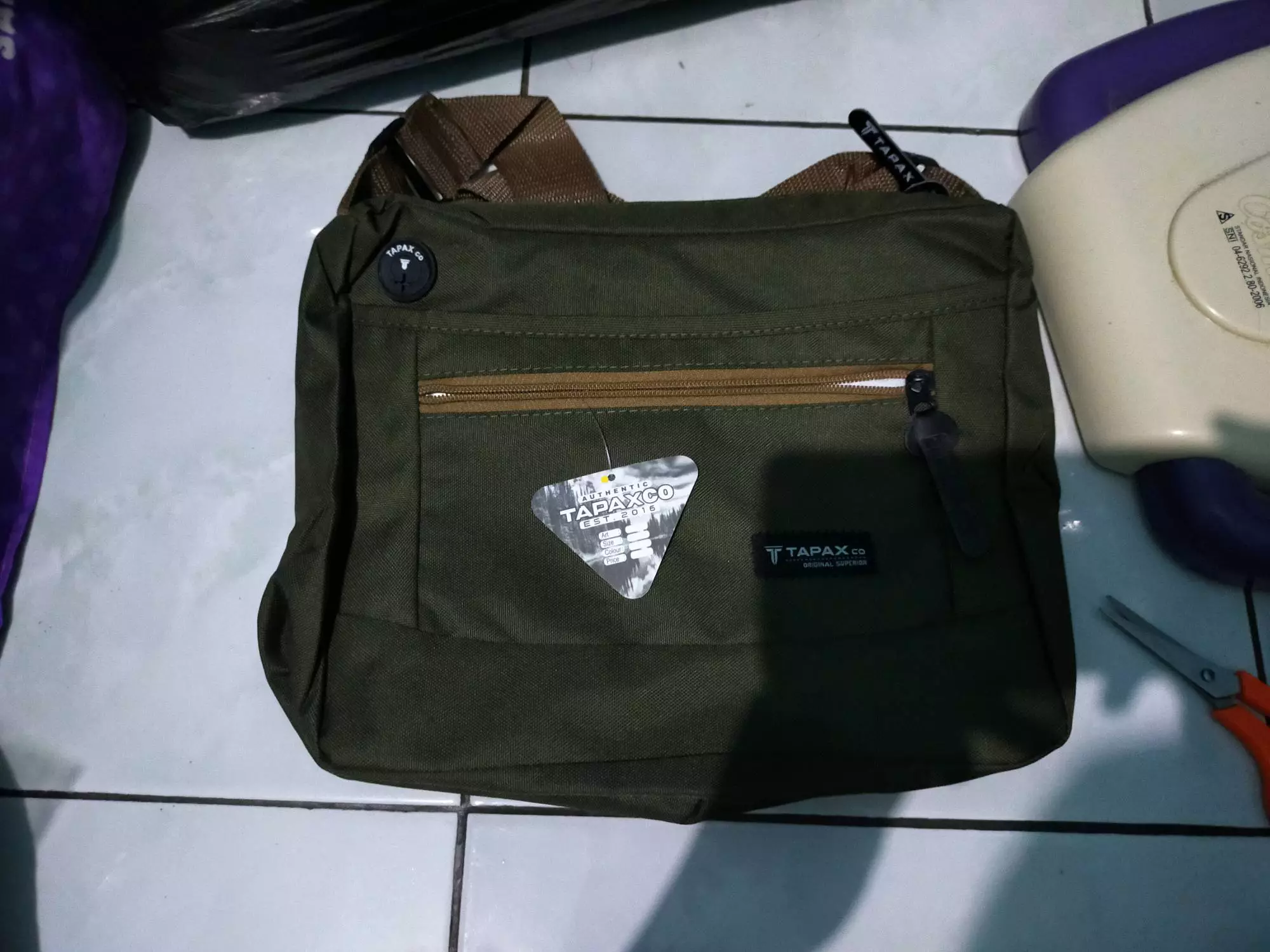 TAPAXCO-Tas Selempang slingbag Big Stam Tapax - Foto ulasan pembeli