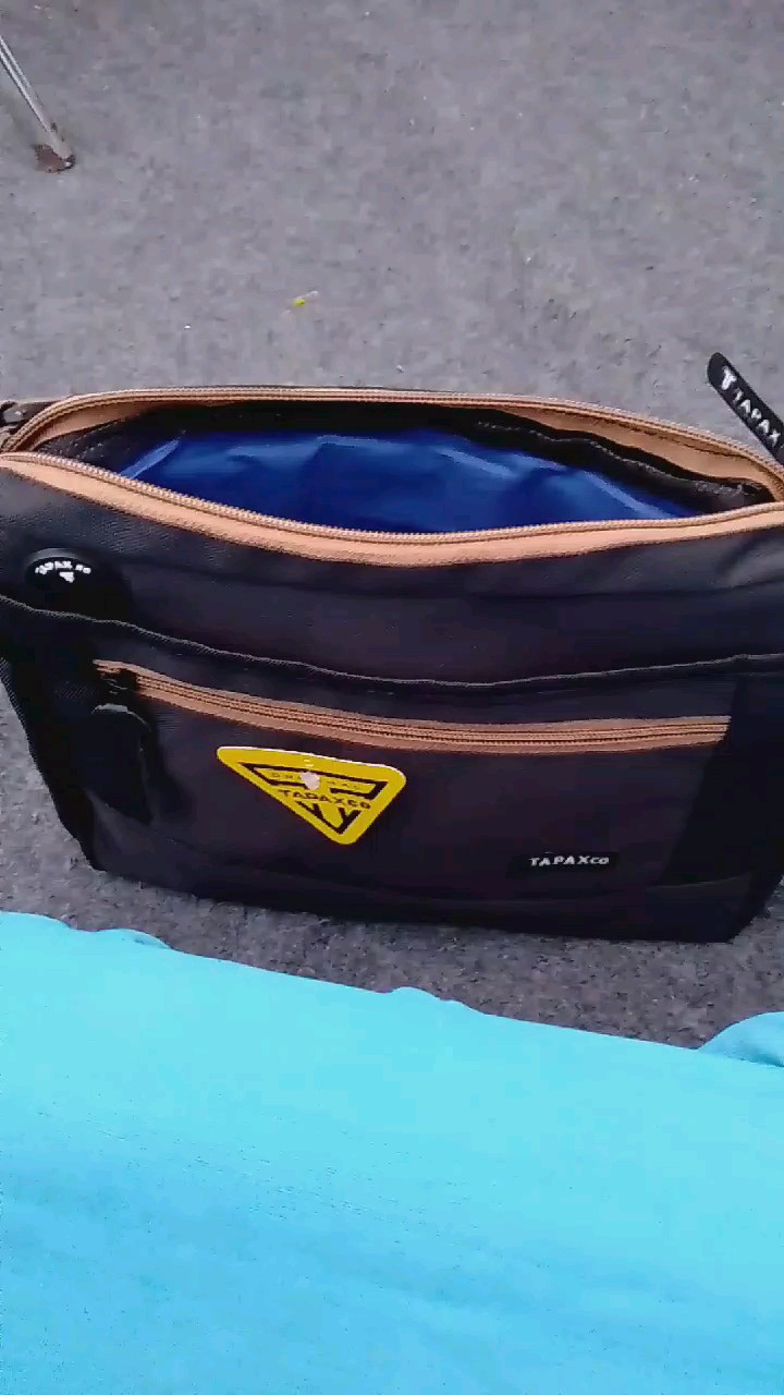 TAPAXCO-Tas Selempang slingbag Big Stam Tapax - Foto ulasan pembeli