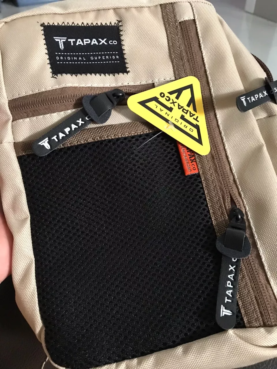 TAPAXCO-Tas Selempang Slingbag Pouch Tapax Briton - Foto ulasan pembeli