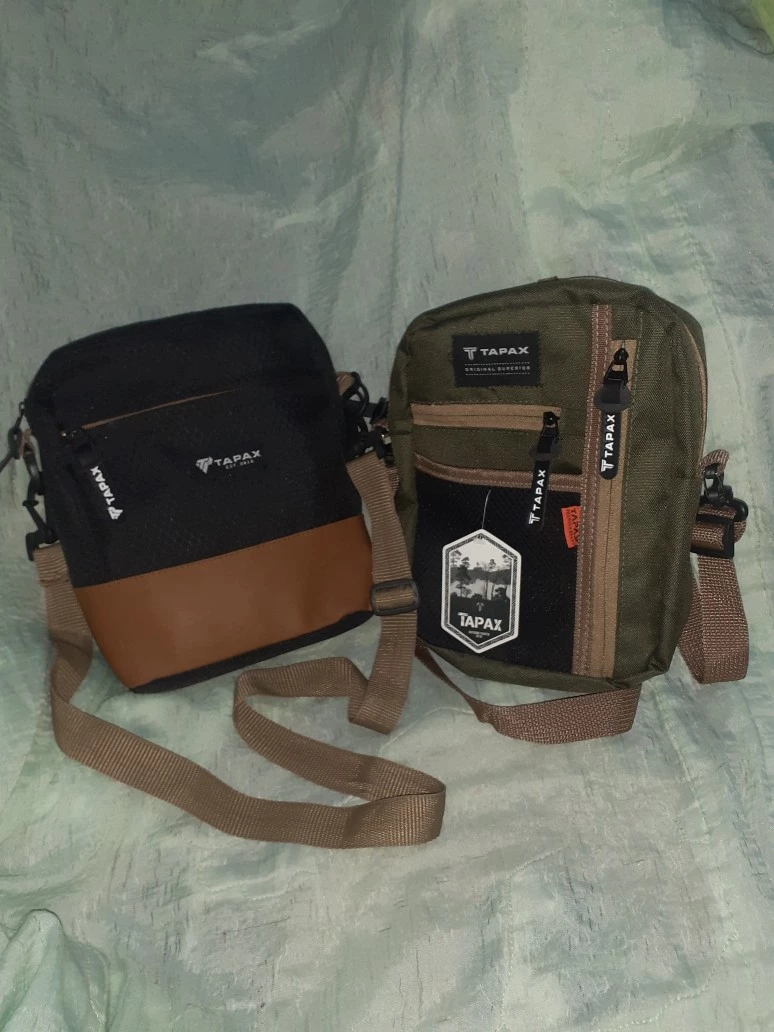TAPAXCO-Tas Selempang Slingbag Pouch Tapax Briton - Foto ulasan pembeli