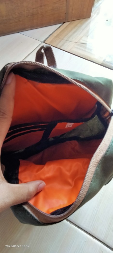 TAPAXCO-Tas Selempang Slingbag Pouch Tapax Briton - Foto ulasan pembeli