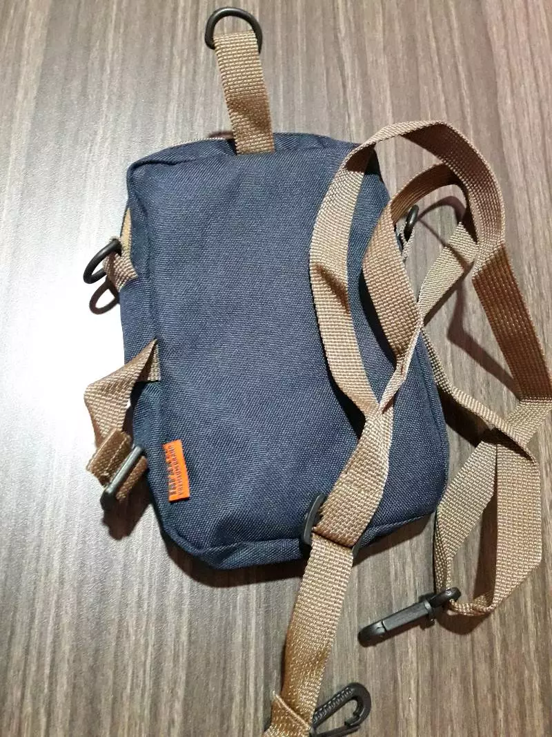 TAPAXCO Tas Selempang Slingbag Pouch Tapax Vermin - Foto ulasan pembeli