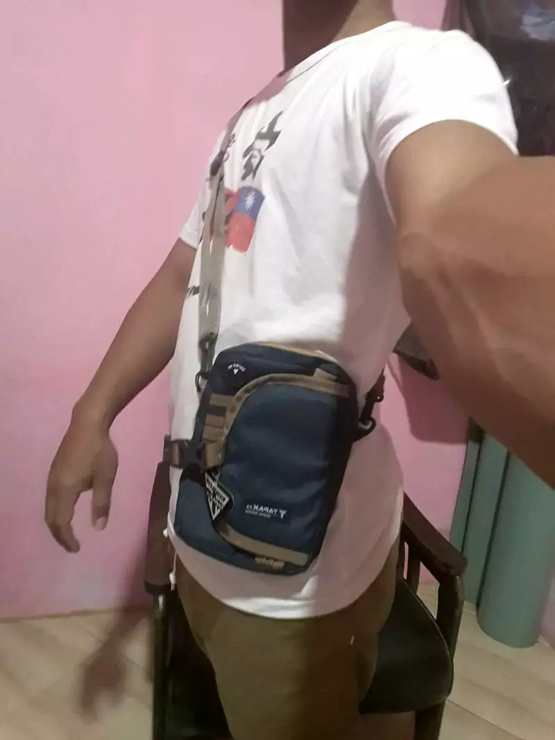 TAPAXCO Tas Selempang Slingbag Pouch Tapax Vermin - Foto ulasan pembeli
