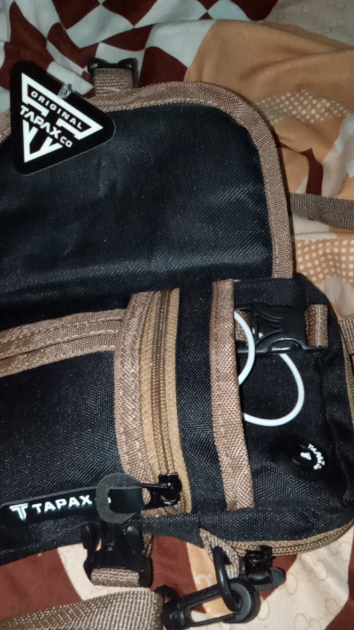 TAPAXCO Tas Selempang Slingbag Pouch Tapax Vermin - Foto ulasan pembeli