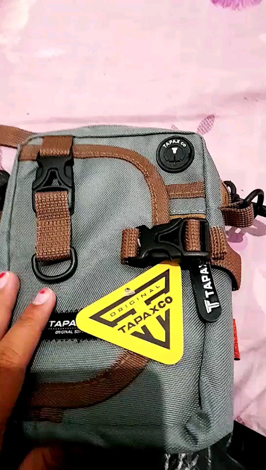 TAPAXCO Tas Selempang Slingbag Pouch Tapax Vermin - Foto ulasan pembeli