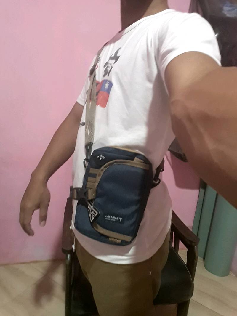 TAPAXCO Tas Selempang Slingbag Pouch Tapax Vermin - Foto ulasan pembeli