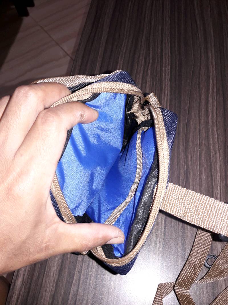 TAPAXCO Tas Selempang Slingbag Pouch Tapax Vermin - Foto ulasan pembeli