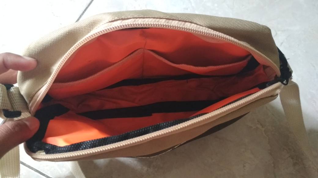 TAPAXCO Tas Selempang Slingbag pouch Tapax Zepeto - Foto ulasan pembeli