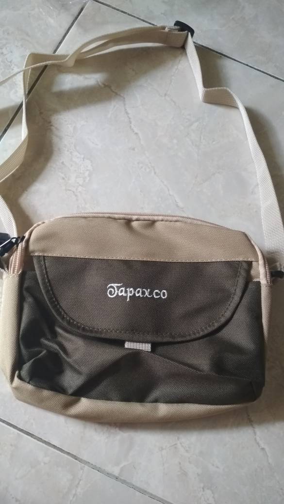 TAPAXCO Tas Selempang Slingbag pouch Tapax Zepeto - Foto ulasan pembeli