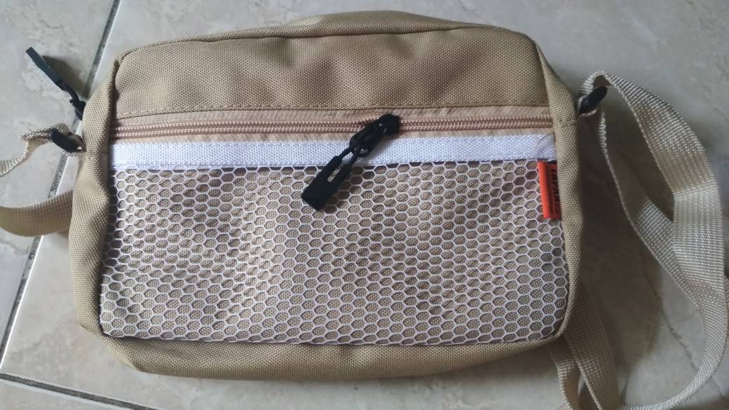 TAPAXCO Tas Selempang Slingbag pouch Tapax Zepeto - Foto ulasan pembeli