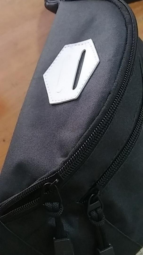 Tapaxco Tas Selempang Unisex Cordura Original - Foto ulasan pembeli