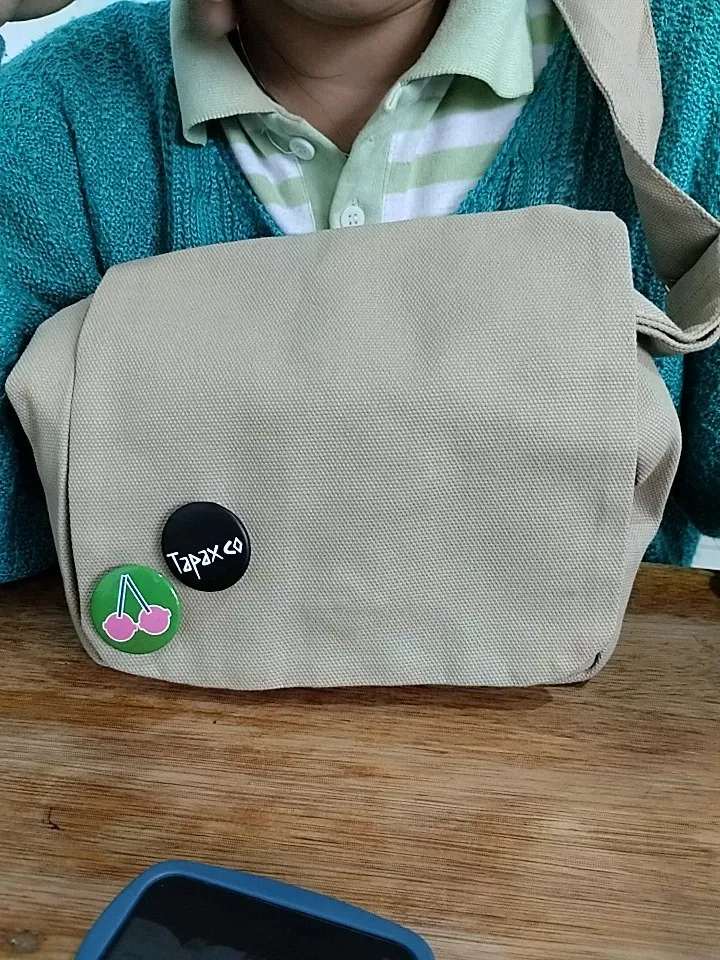Tapaxco Tas Selempang Unisex Free 2 Bros - Foto ulasan pembeli