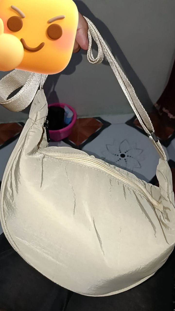 Tapaxco Tas Slingbag Unisex Nylon Free Pin - foto 3 dari 10