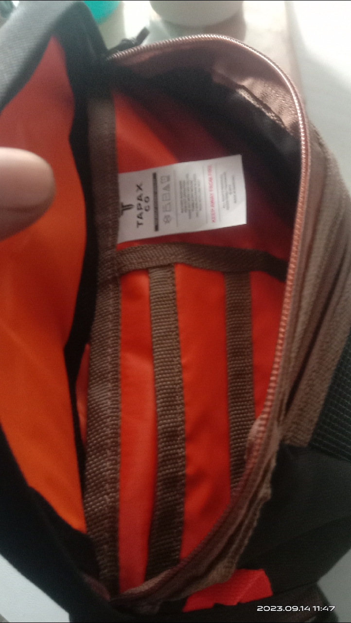 TAPAXCO Tas Waistbag Selempang Pria Tapax Taka - Foto ulasan pembeli