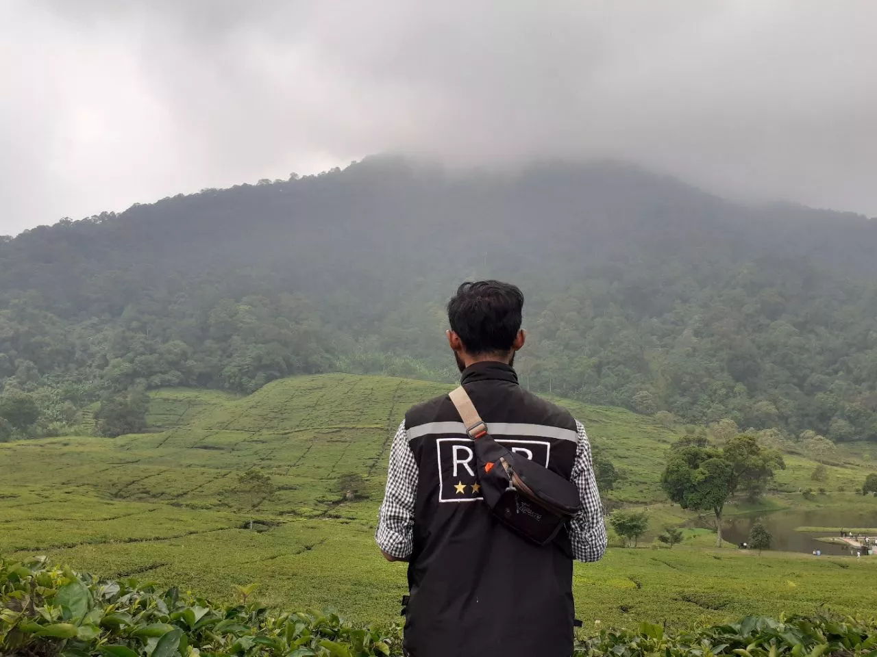 TAPAXCO Tas Waistbag Selempang Pria Tapax Taka - Foto ulasan pembeli
