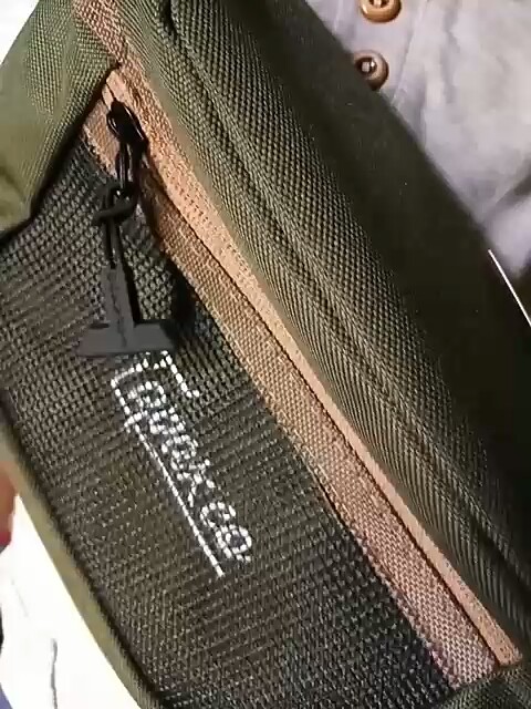 TAPAXCO Tas Waistbag Selempang Pria Tapax Taka - Foto ulasan pembeli