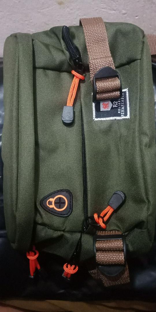 Tas Pinggang Pria R2 006 Unisex 4 Kompartemen - Foto ulasan pembeli