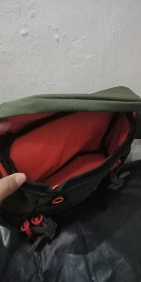 Tas Pinggang Pria R2 006 Unisex 4 Kompartemen - Foto ulasan pembeli