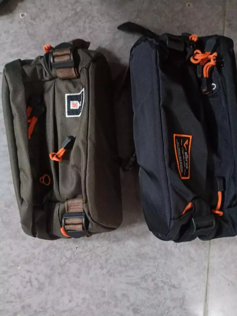 Tas Pinggang Pria R2 006 Unisex 4 Kompartemen - Foto ulasan pembeli