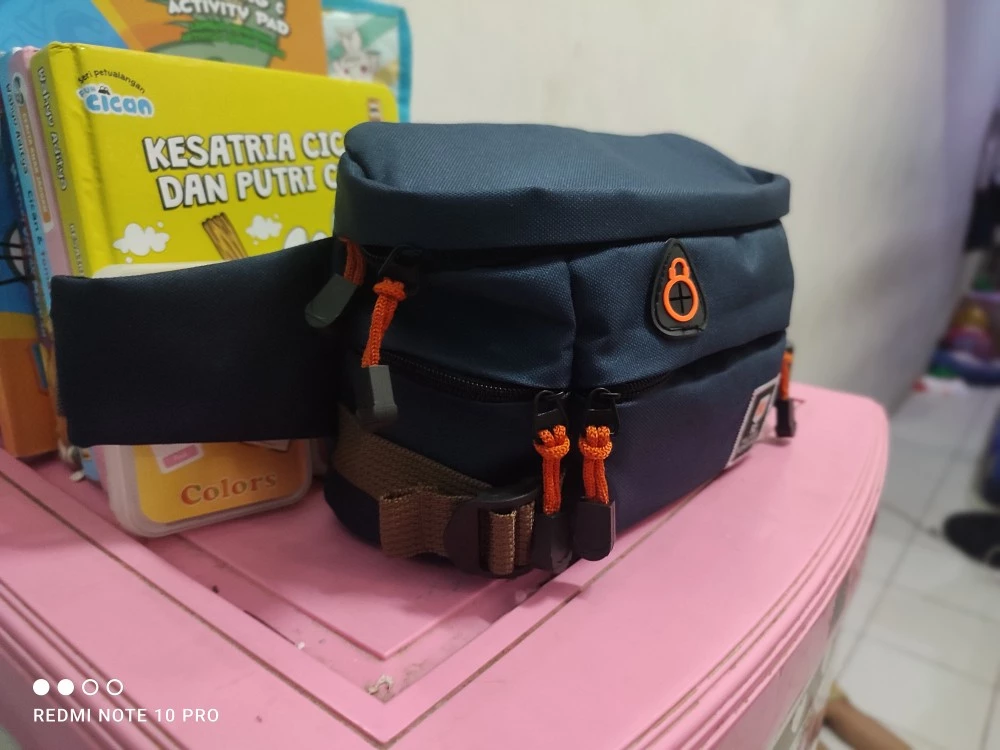 Tas Pinggang Pria R2 006 Unisex 4 Kompartemen - Foto ulasan pembeli