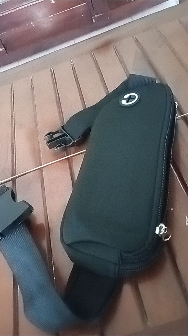 Tas Pinggang Sport Unisex Waterproof Fashionable - Foto ulasan pembeli