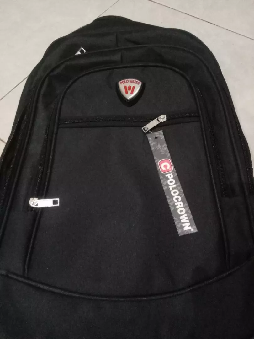 Tas Polo GIVES 20 In Expandable New Ransel Kerja Tas sekolah Kunci Usb Port POLO Import - Foto ulasan pembeli