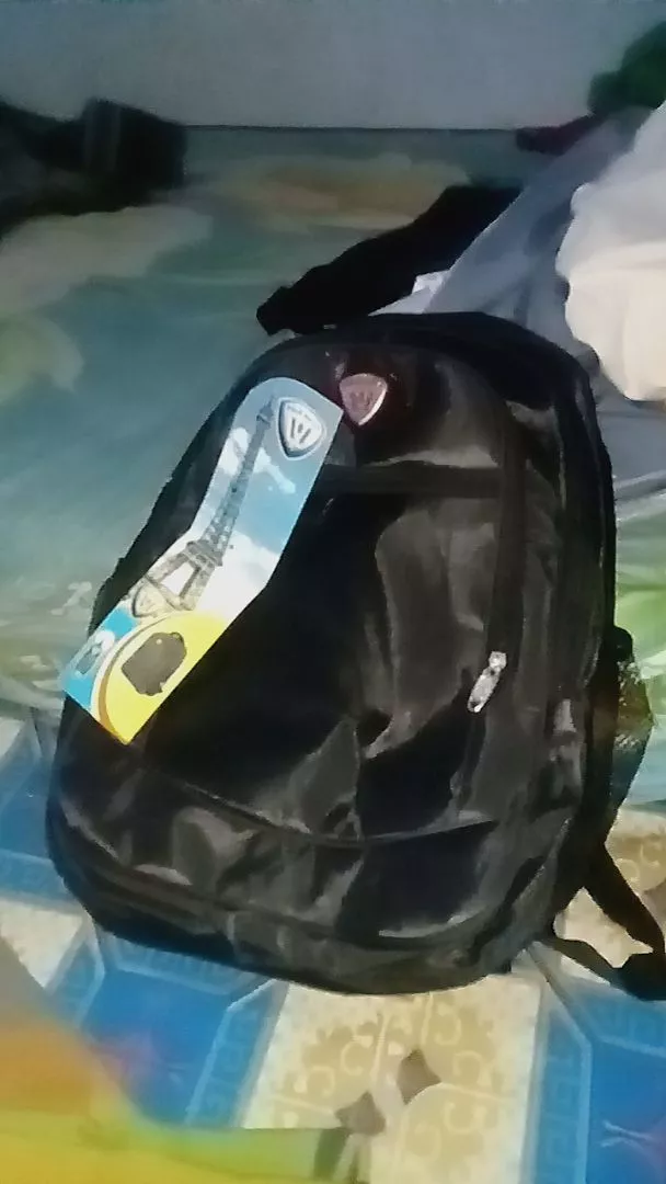 Tas Polo Star 18 IN EXPANDABLE Tas Ransel Kerja Tas sekolah Kunci Usb Port POLO Import - Foto ulasan pembeli