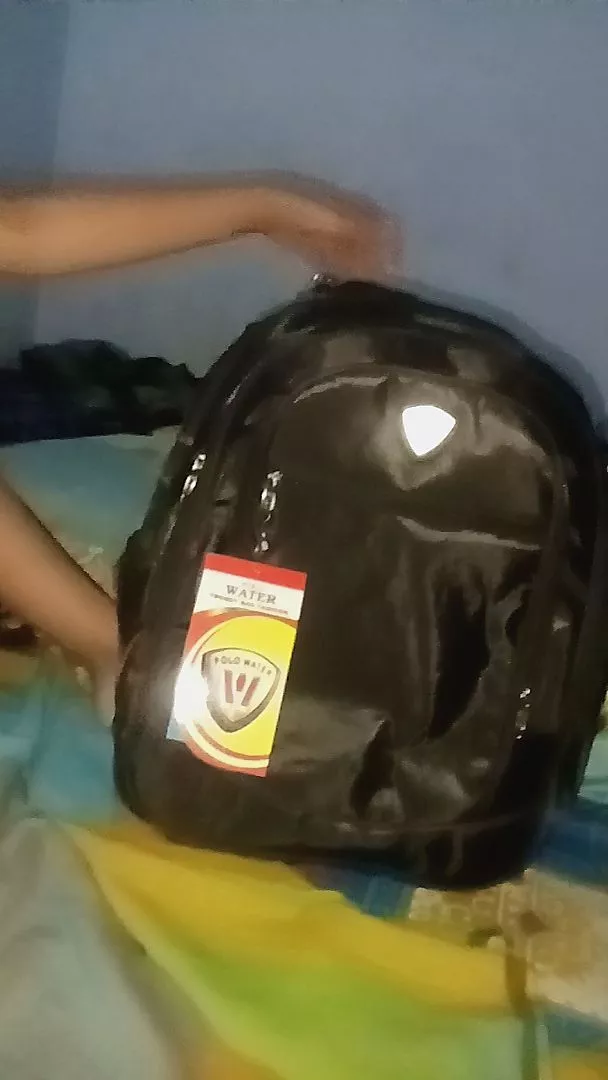 Tas Polo Star 18 IN EXPANDABLE Tas Ransel Kerja Tas sekolah Kunci Usb Port POLO Import - Foto ulasan pembeli