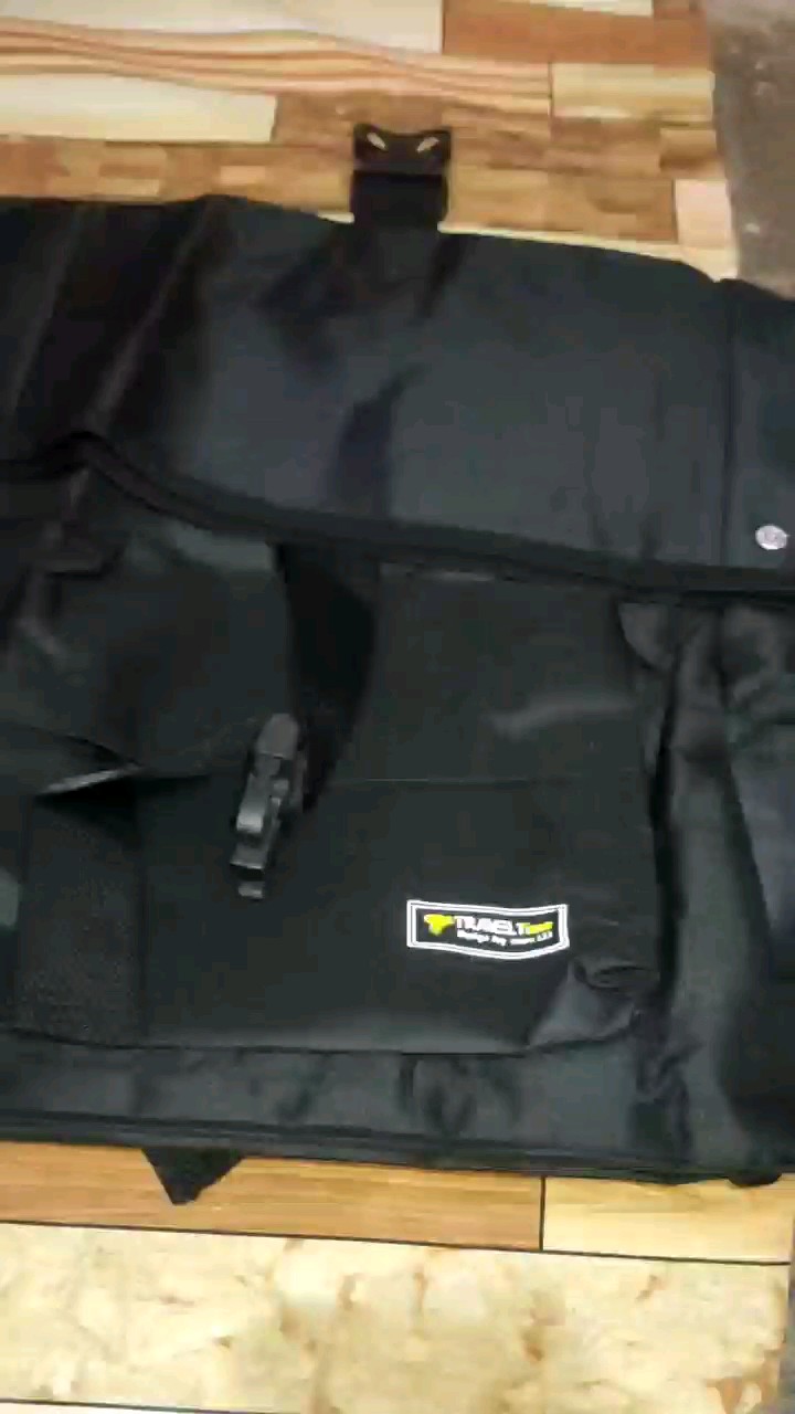 Tas Pria Raindoz Bandung Backpack Keren Hitam - Foto ulasan pembeli
