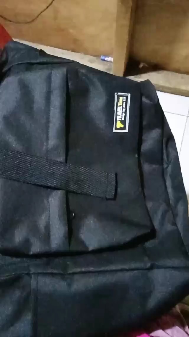 Tas Pria Raindoz Bandung Backpack Keren Hitam - Foto ulasan pembeli