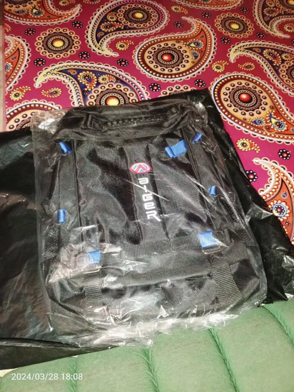 Tas Ransel Unisex 50L-55L Diskon Warna Merah - Foto ulasan pembeli