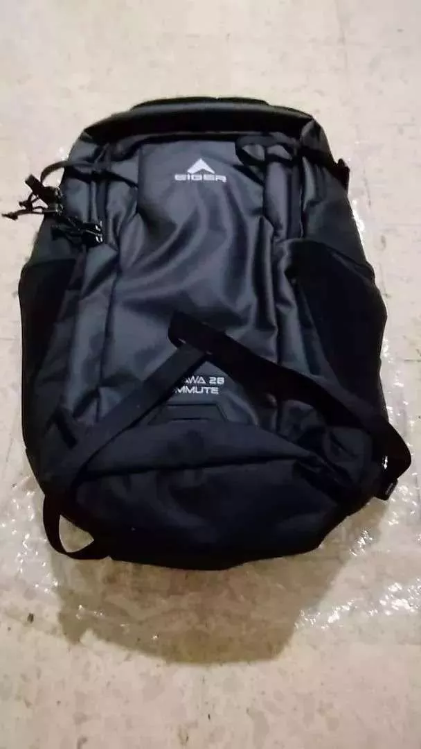 Tas Ransel Waterproof 28L Hitam Kekinian - Foto ulasan pembeli