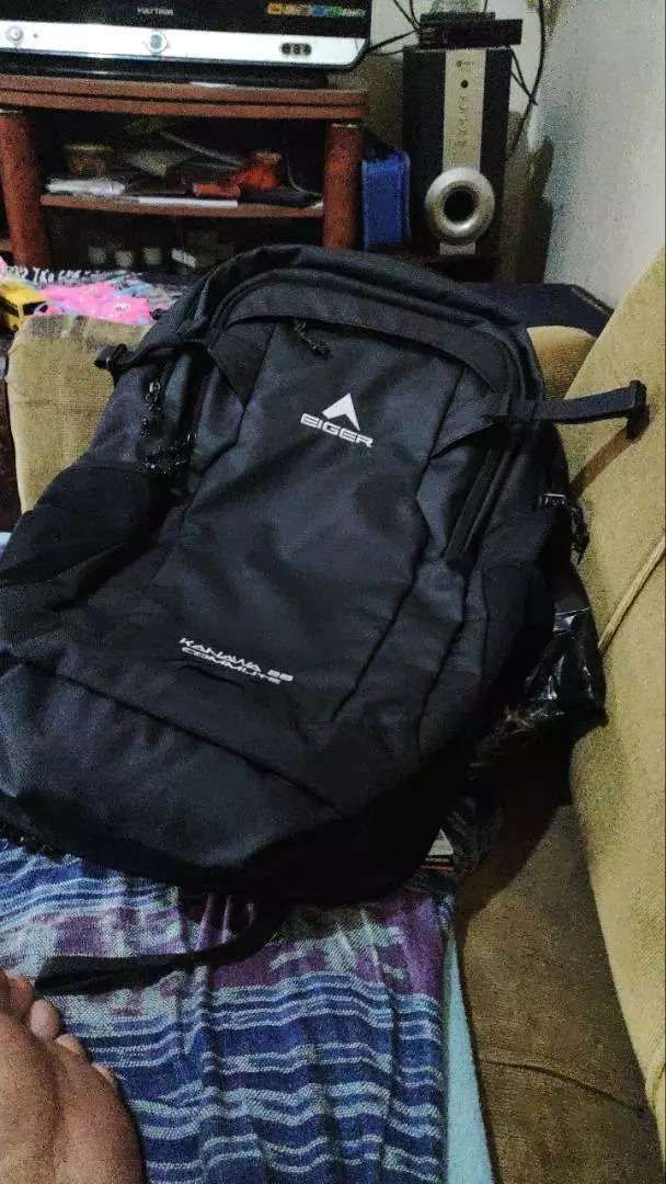 Tas Ransel Waterproof 28L Hitam Kekinian - Foto ulasan pembeli
