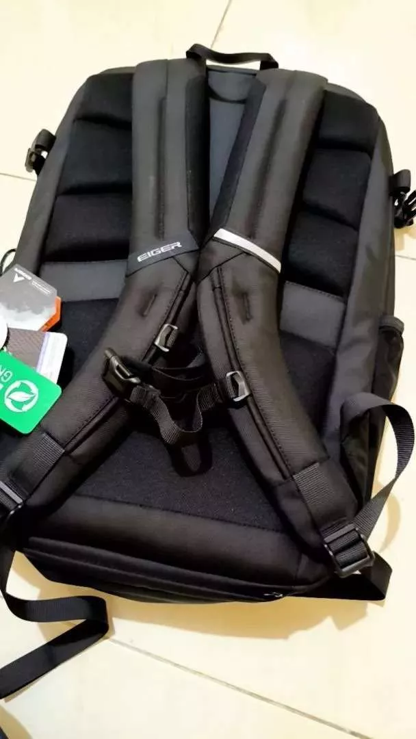 Tas Ransel Waterproof 28L Hitam Kekinian - Foto ulasan pembeli