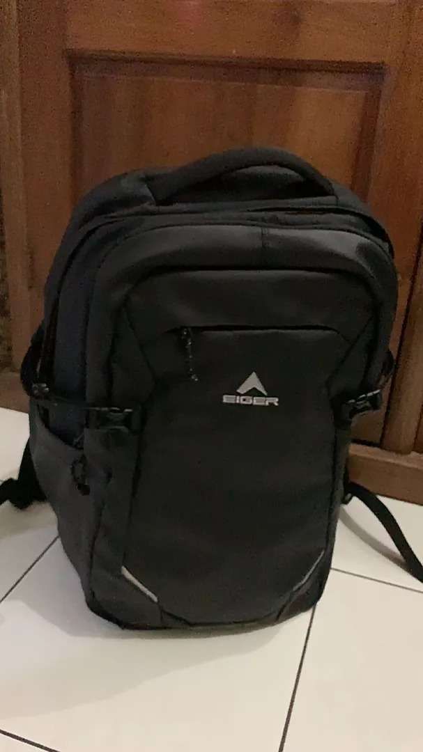 Tas Ransel Waterproof 28L Hitam Kekinian - Foto ulasan pembeli