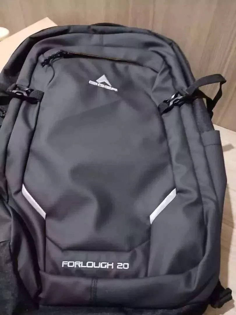 Tas Ransel Waterproof 28L Hitam Kekinian - Foto ulasan pembeli