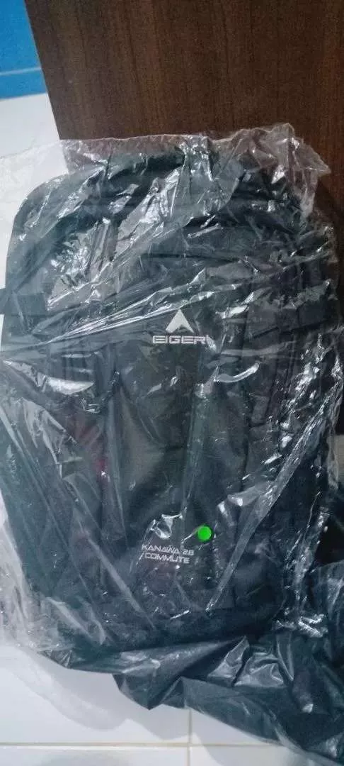 Tas Ransel Waterproof 28L Hitam Kekinian - Foto ulasan pembeli