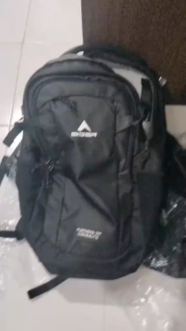 Tas Ransel Waterproof 28L Hitam Kekinian - Foto ulasan pembeli