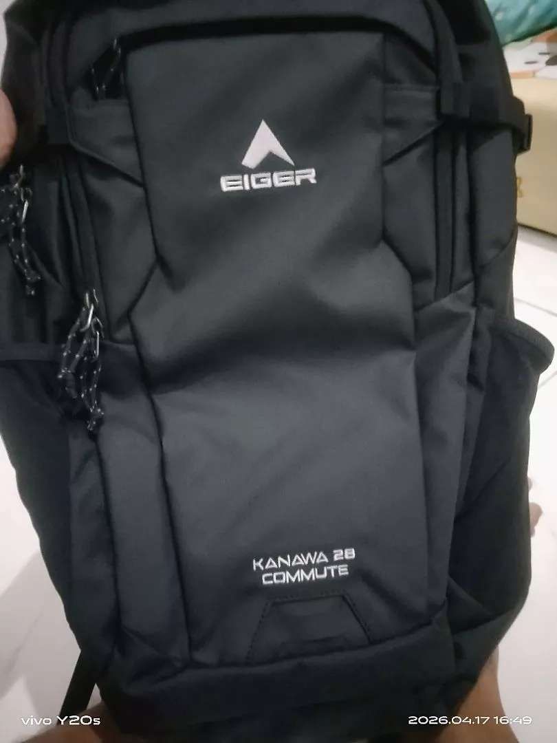 Tas Ransel Waterproof 28L Hitam Kekinian - Foto ulasan pembeli