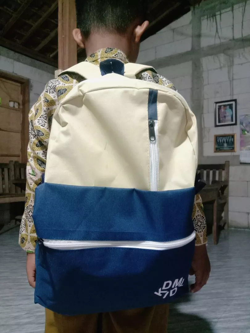 Tas Ransel Anak SD Laki-Laki Aesthetic Hitam Murah - Foto ulasan pembeli