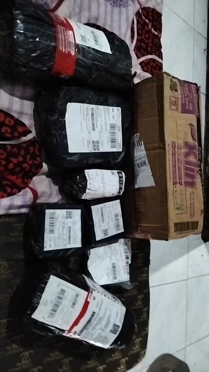 Tas Ransel Anak SD Laki-Laki Aesthetic Hitam Murah - Foto ulasan pembeli
